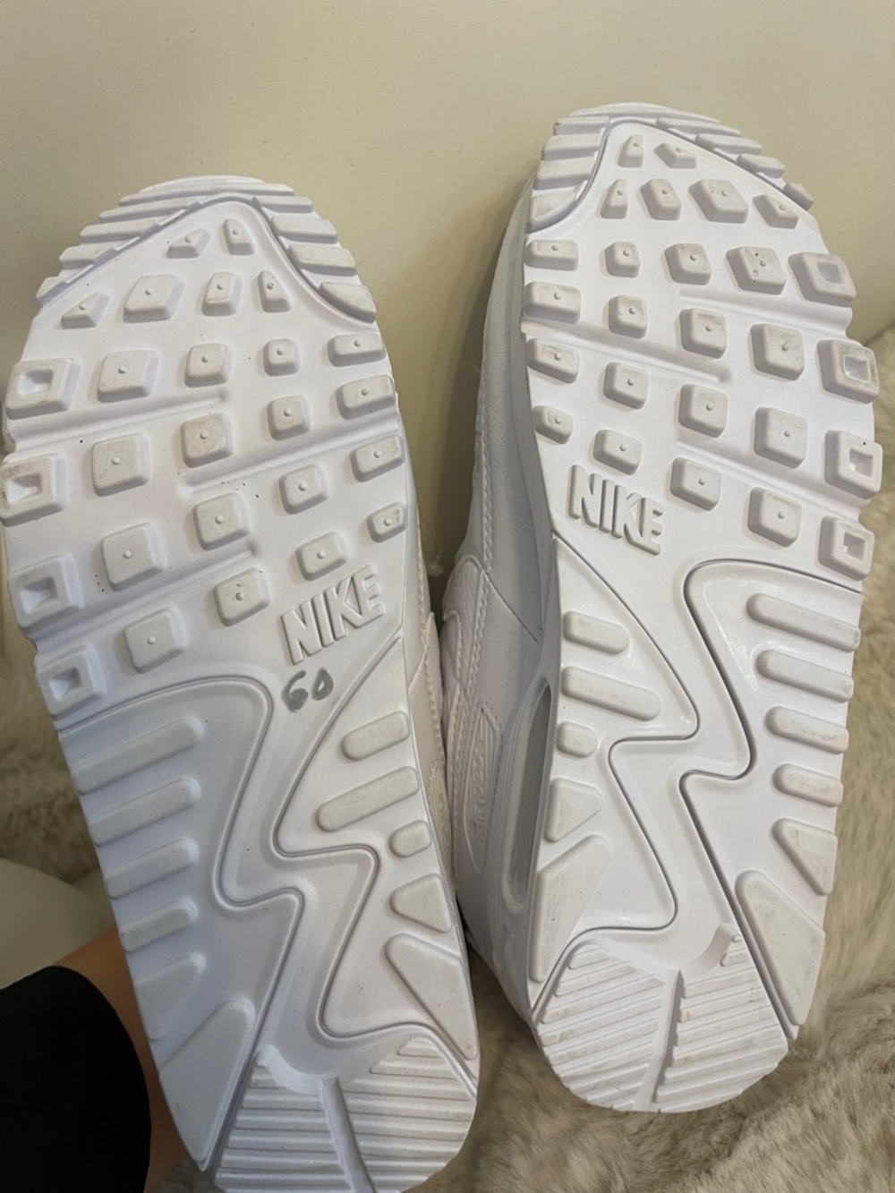 Size 6 Nike Women’s Air Max 90 - All White Athletic Sneakers - Picture 2 of 4